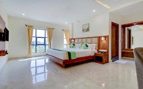 Treebo The Meridian, 10 Mins To Mahatma Gandhi Park